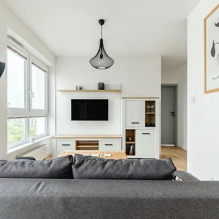 アパート Easy Rent- Kompozytorow 71 Old Town View, Free Parking, 24h Check-in ルブリン