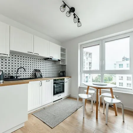 アパート Easy Rent- Kompozytorow 71 Old Town View, Free Parking, 24h Check-in ルブリン